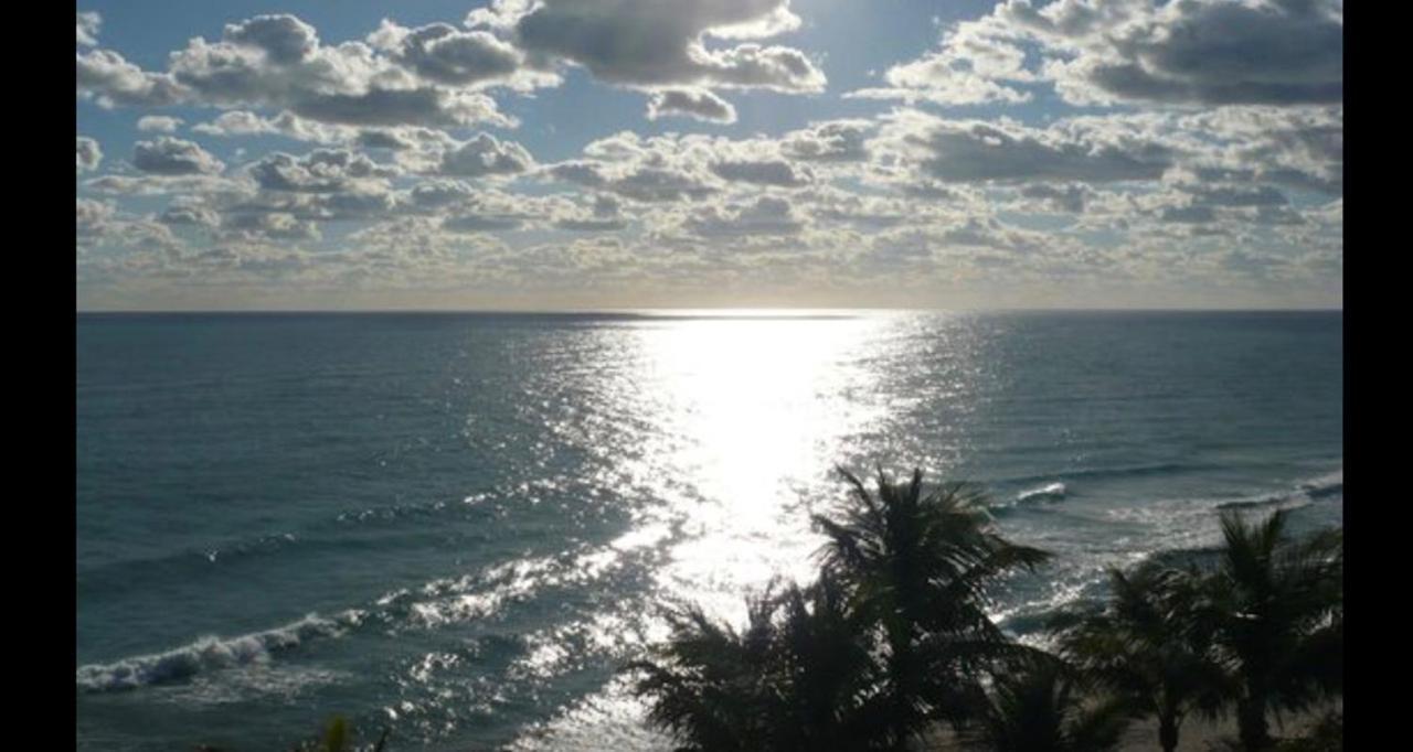 Jupiter Beach Resort & Spa Exterior foto